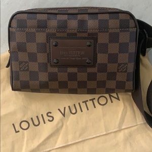Louis Vuitton Damier Brooklyn bum bag CA 3150